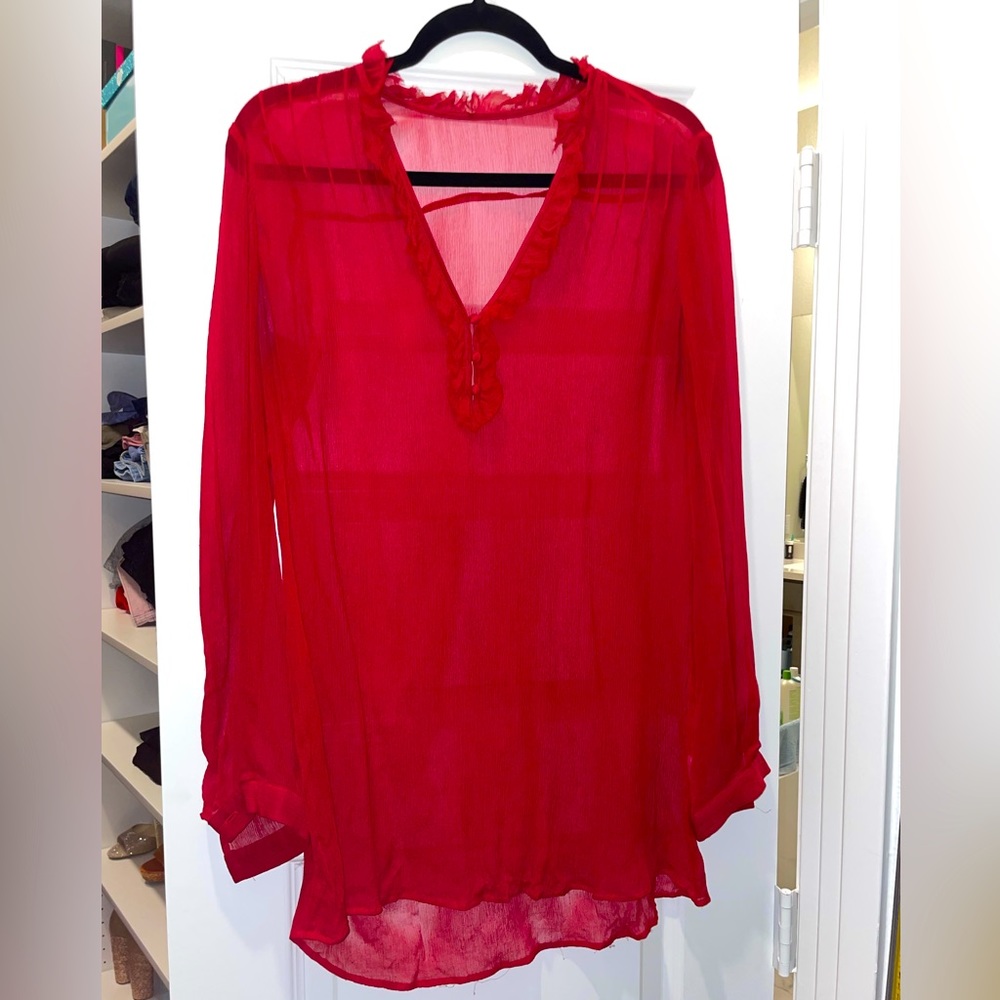 Cynthia Vincent 💯% Silk blouse